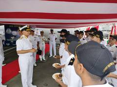 
      
      Navy chief Admiral R Hari Kumar interacts with INS Delhi and INS 
      
      