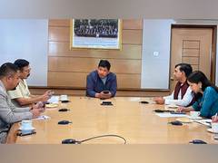
      
      Meghalaya arranges flights to bring back students from Manipur
      
      