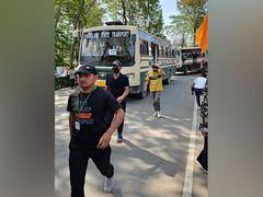 
      
      Naga students, families arrive in Kohima from Manipur
      
      
