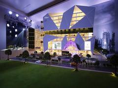 
      
      Thousands of channel partners queue up for launch of tallest mall
      
      