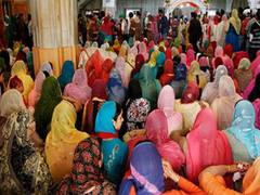 
      
      Women in Sikh community break traditional gender roles
      
      