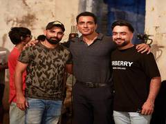
      
      Sonu Sood poses with cricketers Mohammed Shami, Rashid Khan
      
      