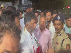 
      
      Shivakumar stages 'dharna' alleging govt machinery's misuse
      
      