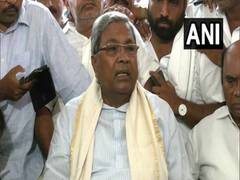 
      
      Karnataka: Congress leader Siddaramaiah to visit Delhi today
      
      