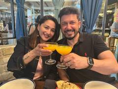 
      
      Madhuri Dixit receives a love-dovey birthday wish from husband
      
      