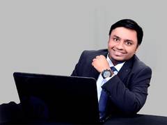 
      
      Aakash launches quantified performance coaching program
      
      