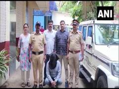 
      
      Mumbai Cyber crime: One held from New Delhi for cheating 
      
      
