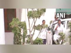 
      
      DK Shivakumar arrives at Mallikarjun Kharge's residence
      
      