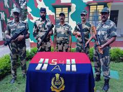 
      
      WB: BSF seizes gold worth Rs 86 lakh at Indo-Bangladesh border
      
      