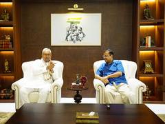 
      
      Meeting begins between Nitish Kumar, Arvind Kejriwal in Delhi
      
      