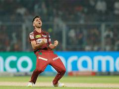 
      
      IPL 2023: Lucknow Super Giants spinner Ravi Bishnoi completes 100
      
      