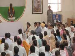 
      
      CM Ashok Gehlot, party in-charge attends a prayer meet
      
      