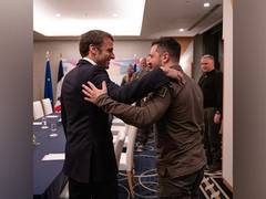 
      
      Zelenskyy's presence at G7 a 