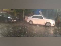 
      
      Karnataka: Heavy rains cause severe waterlogging in Bengaluru
      
      