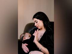 
      
      How does mother's vegan diet affect the development of a newborn?
      
      