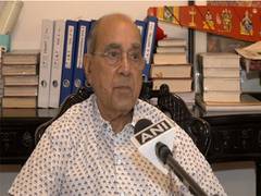 
      
      PM Modi was not in favour of Rs 2000 notes: Nripendra Misra
      
      