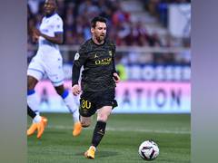 
      
      Paris Saint Germain defeated Auxerre, 
      
      