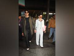 
      
      Sidharth Malhotra, Kiara Advani back in Mumbai after vacation
      
      