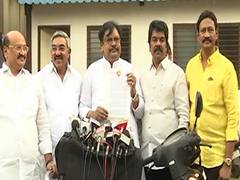 
      
      Andhra Pradesh: TDP leaders meet Governor in connection with...
      
      