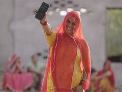 
      
      Reliance Foundation, USAID announce WomenConnect winners
      
      