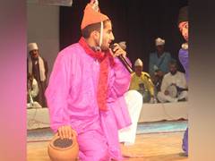 
      
      Kashmiri youths come up with Ladishah in new avatar
      
      