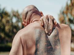 
      
      Your thoughts may harm your neck, back during lifting tasks
      
      