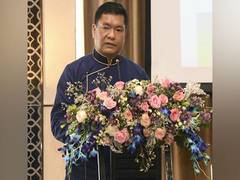 
      
      CM Pema Khandu reviews status of road projects
      
      