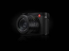 
      
      The next generation compact full-frame camera with new features
      
      