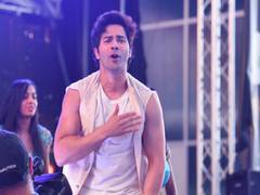 
      
      Varun Dhawan shares glimpse of IIFA 2023 dance rehearsals
      
      