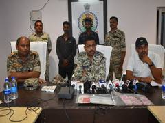 
      
      Chhattisgarh: Naxal commander's aides held with Rs 2,000 notes
      
      