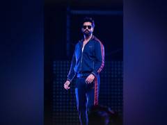 
      
      This is how Vicky Kaushal is gearing up for IIFA 2023 
      
      