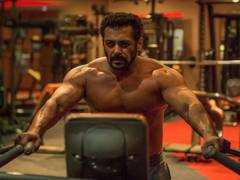 
      
      IIFA 2023: Salman finds a new way in Abu Dhabi to exercise
      
      