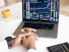 
      
      Sensex extends rally for 4th day, tracking positive global cues
      
      