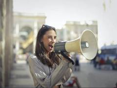 
      
      Active ionisation of air noise reduction: Study
      
      