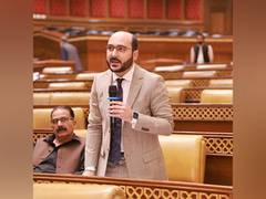 
      
      Pakistan: Court issues bailable arrest warrant against PPP leader
      
      