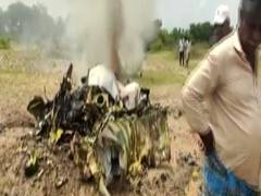 
      
      IAF trainer aircraft crashes in Karnataka, pilots safe
      
      