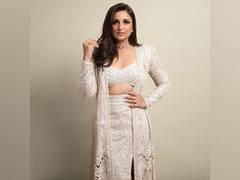 
      
      Parineeti's soulful rendition of 'Tu Jhoom' is winning hearts
      
      