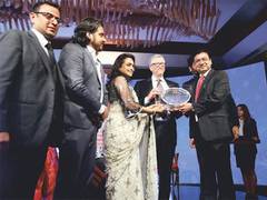 
      
      GL Bajaj Earns Acclaim from Bill Gates
      
      