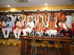 
      
      Over 300 people in Chhattisgarh join BJP  
      
      
