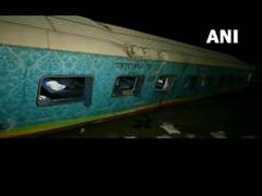 
      
      Train accident: Maldivian FM, Singapore envoy express grief
      
      