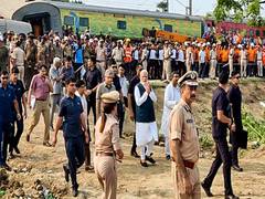 
      
      Govt stands with bereaved kin: PM on Odisha train cras
      
      