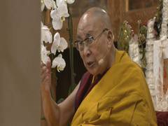 
      
      Dalai Lama gives one-day special teachings on full moon 
      
      