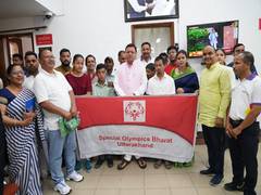 
      
      CM Pushkar Singh Dhami extends wishes to players, coaches
      
      