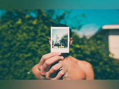 
      
      Modern image formats for websites
      
      