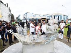 
    President Murmu reaches Lalla Rookh Museum in Suriname
    