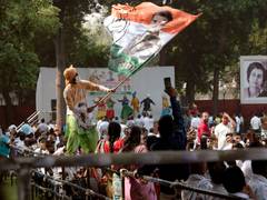 
      
      To avert polarisation, Cong to reach to minorities for mission 24
      
      