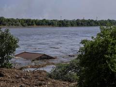 
      
      Collapse of Ukraine's Kakhovka dam sparks region-wide evacuations
      
      