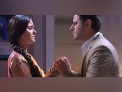 
      
      Neil on recreating romantic scene from 'Veer-Zaara' in 'GHKPM'
      
      