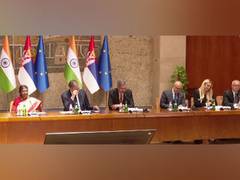 
      
      President Droupadi Murmu addresses India-Serbia Business Forum
      
      