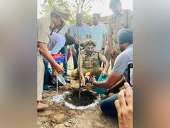 
      
      Punjab Police Goes Green with RoundGlass Foundation
      
      